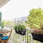 Appartement Confortable Avec Balcon Au Coeur De Paris